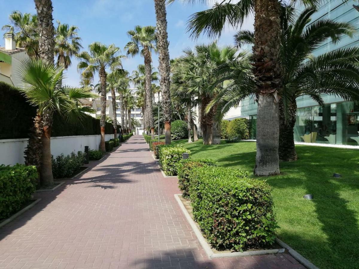 Port Aventura, Exclusivo Alojamiento La Pineda Extérieur photo